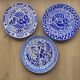 Set of decorative plates