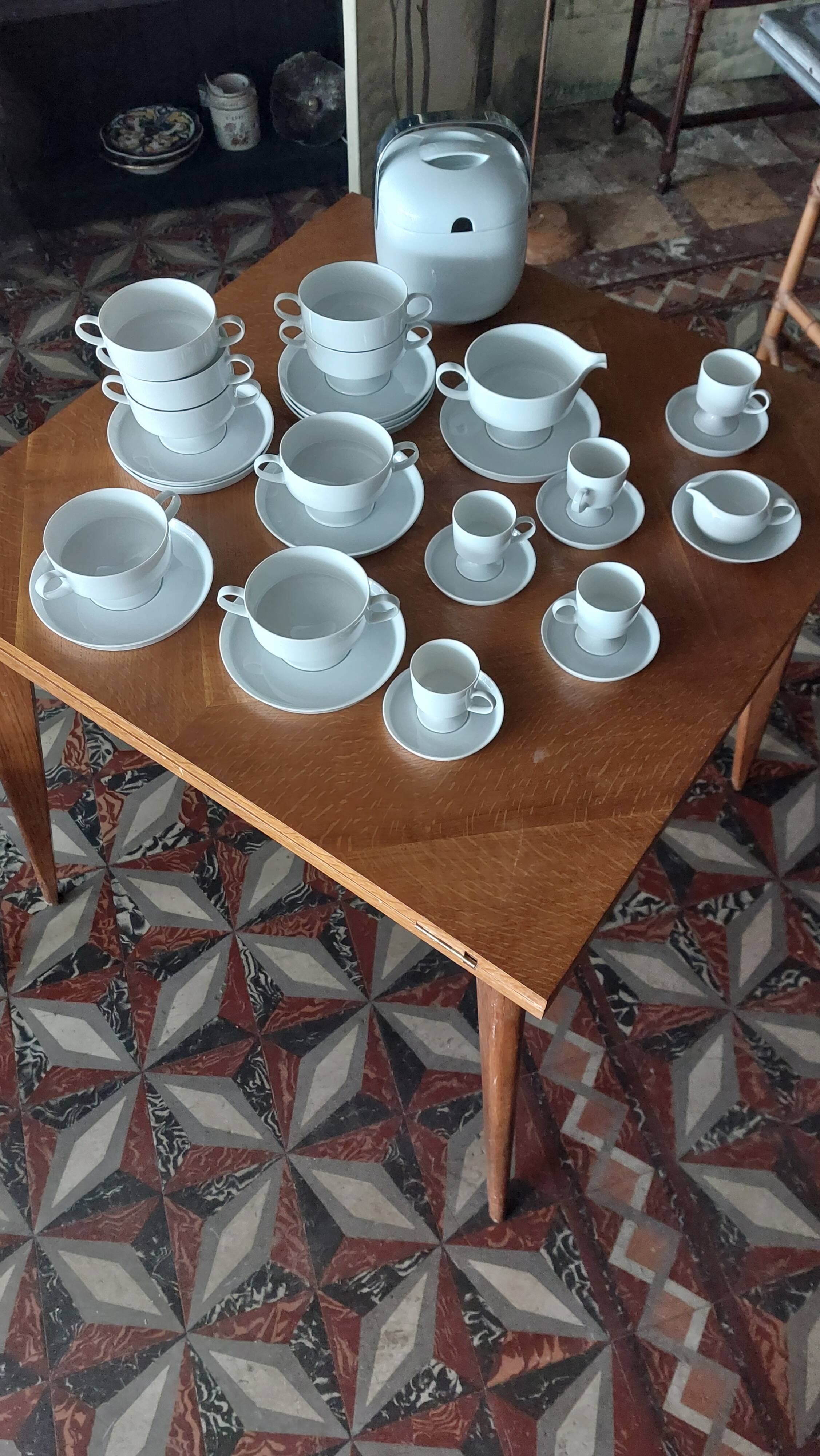 Rosenthal porcelain service from the 70s
