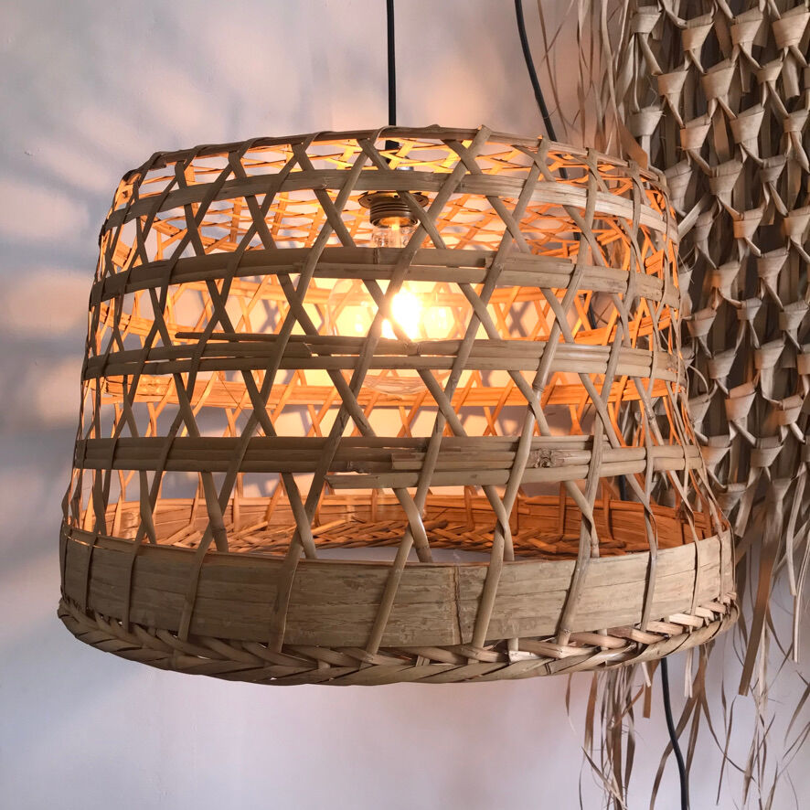 Wicker basket suspension