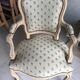 Paire de fauteuil laqué de style Louis XV