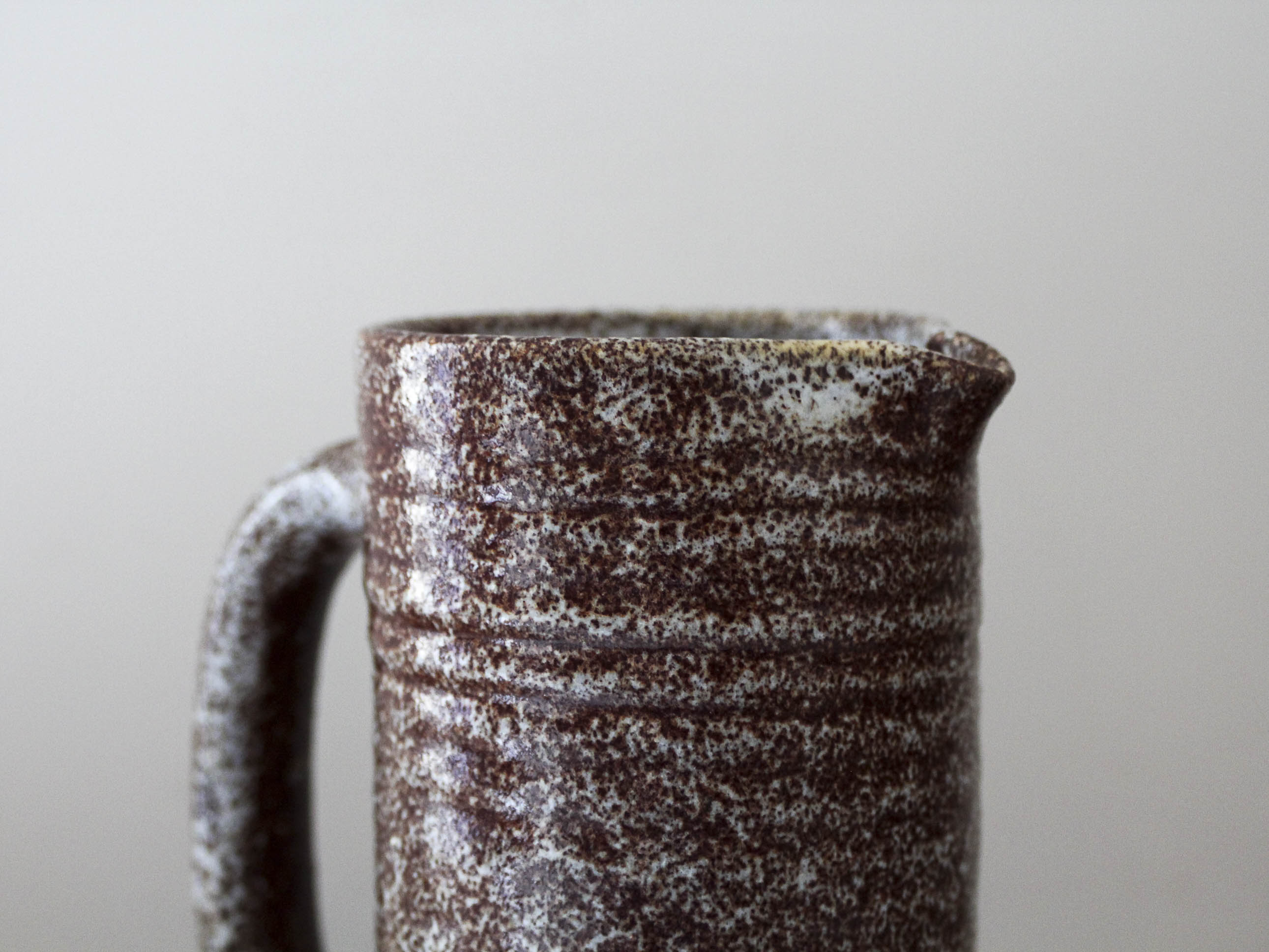 Accolay ceramic pitcher