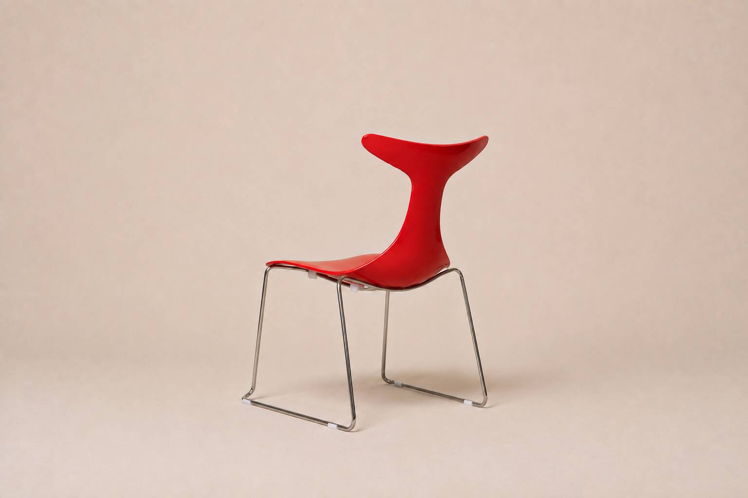 Gino Carollo x Ciacci Kreaty — Suite de quatre « Delfy » rouge — c. 1990