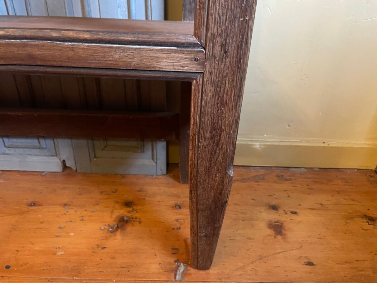 Baker's shelf, kitchen shelf, collection shelf from the early 19th century, oak.