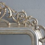 Miroir de style Louis XV argenté époque XIXème
