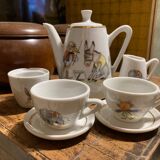 Service à café pour poupée
