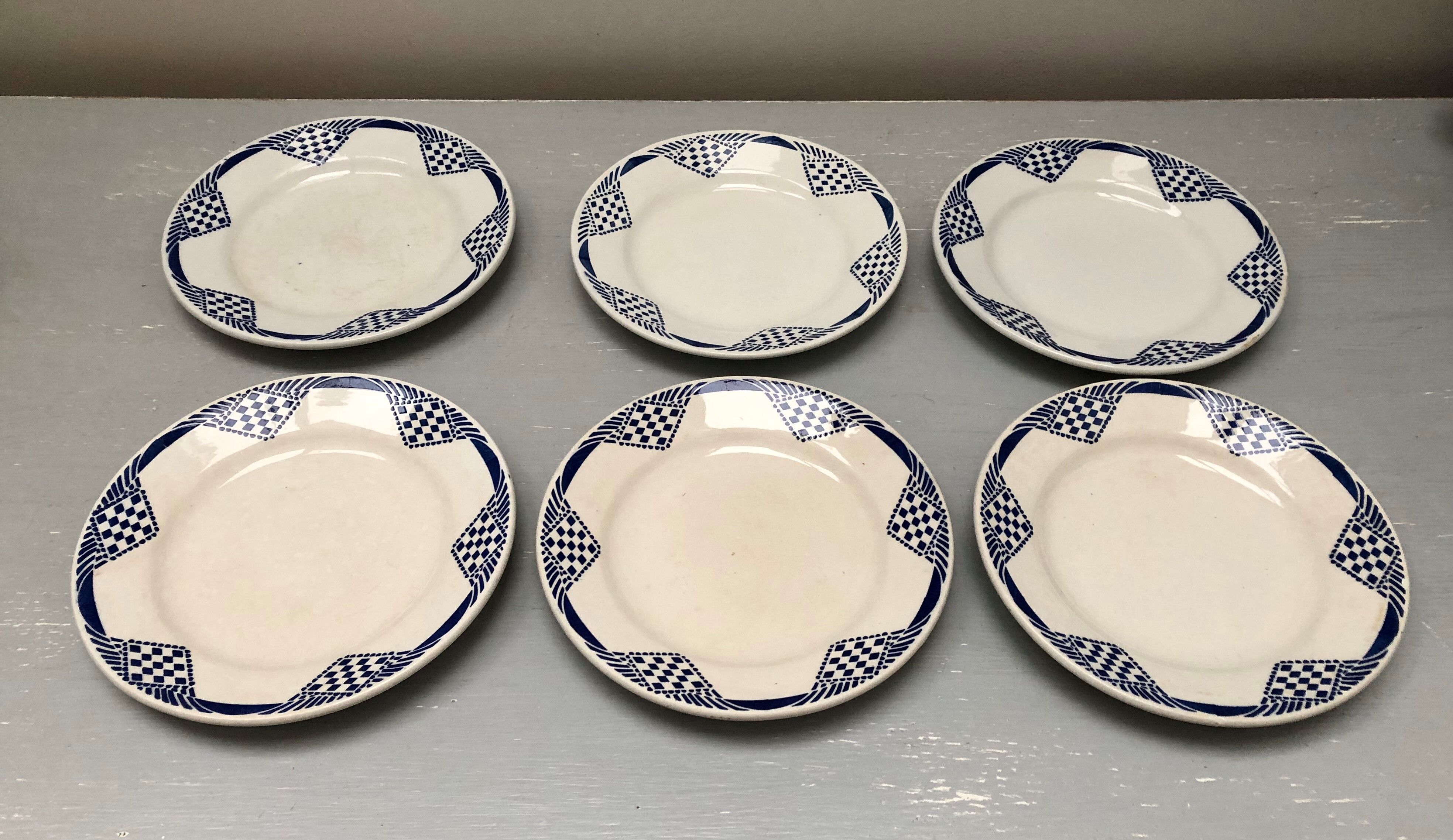 Lot de 6 assiettes à dessert signé moulins des loups hamage orchies nord France