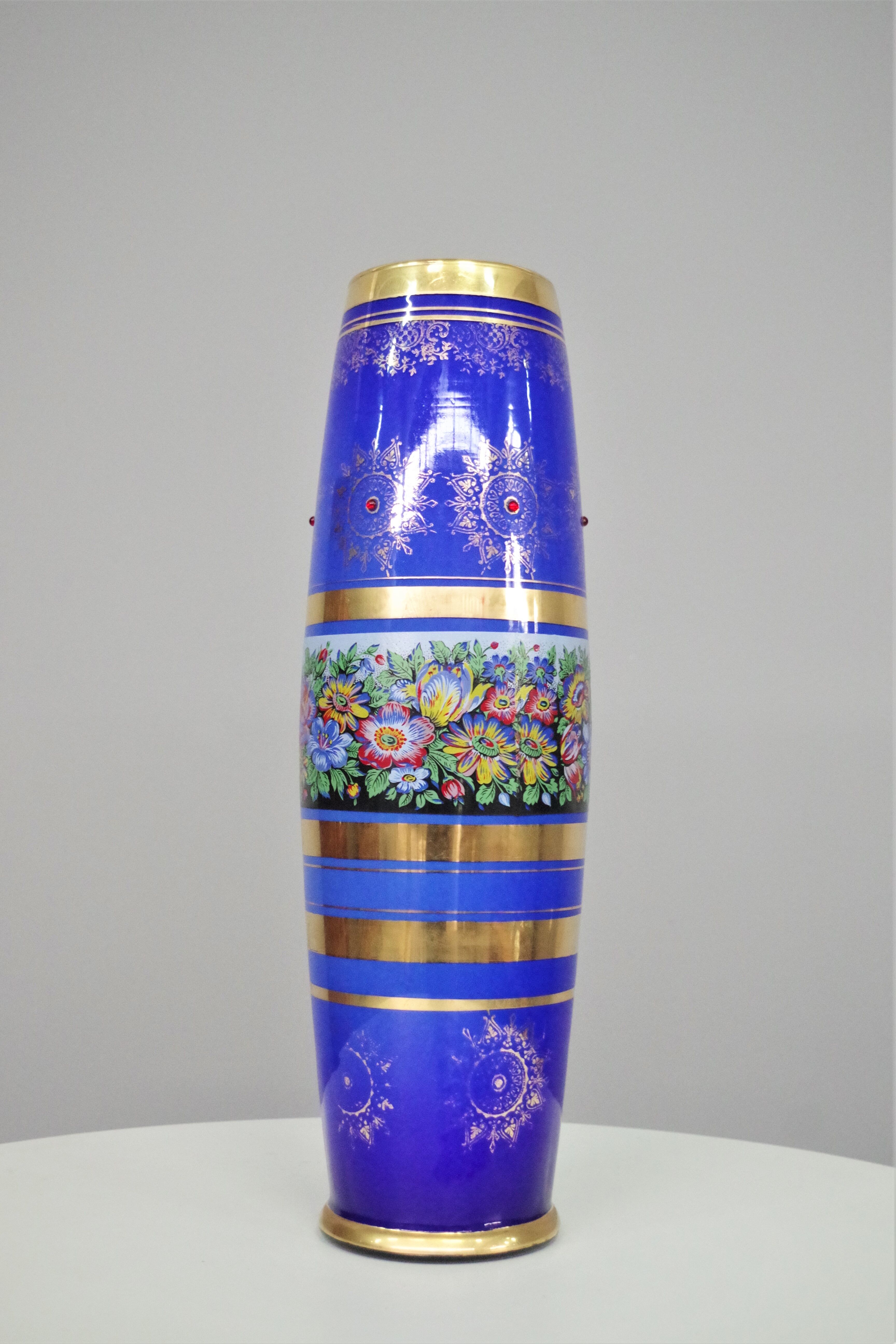 Hand-decorated glass vase