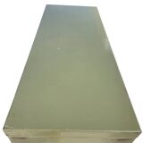 Industrial workshop furniture with 10 khaki flaps