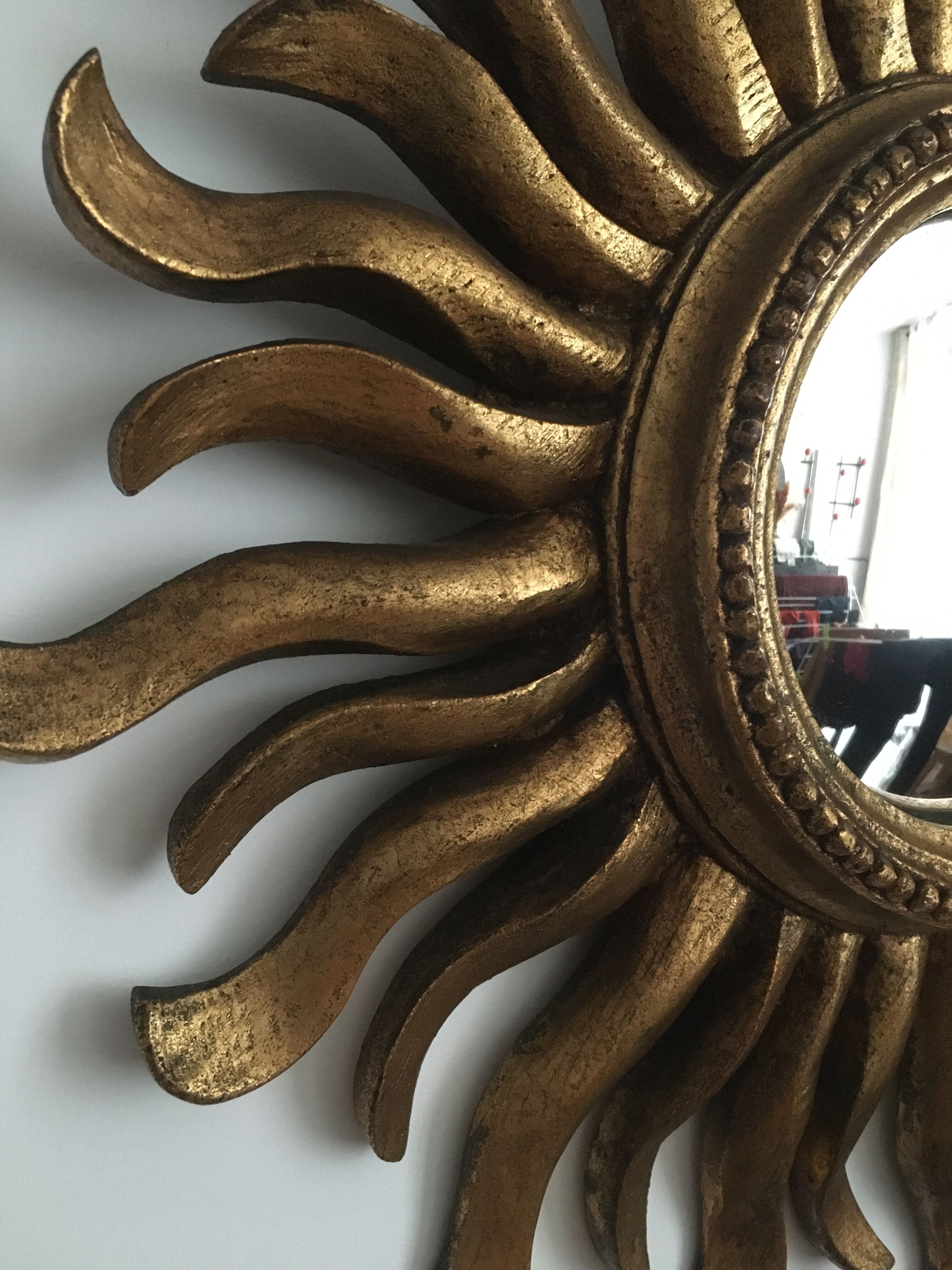 Mirror sun witch's eye