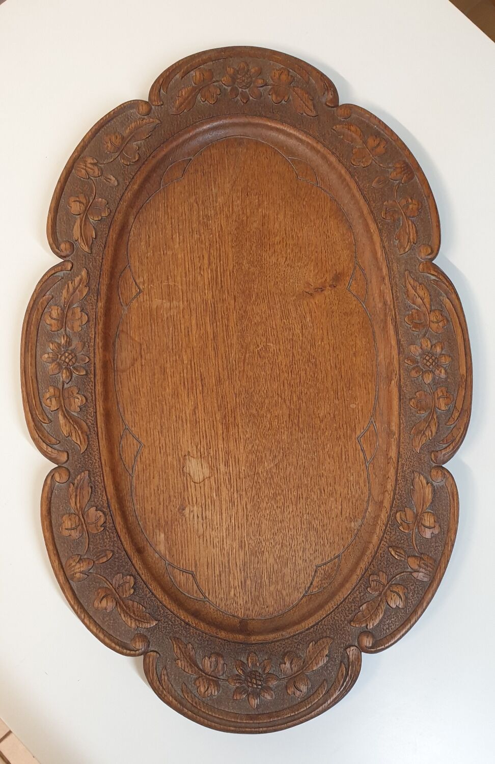 Hand-carved wooden top