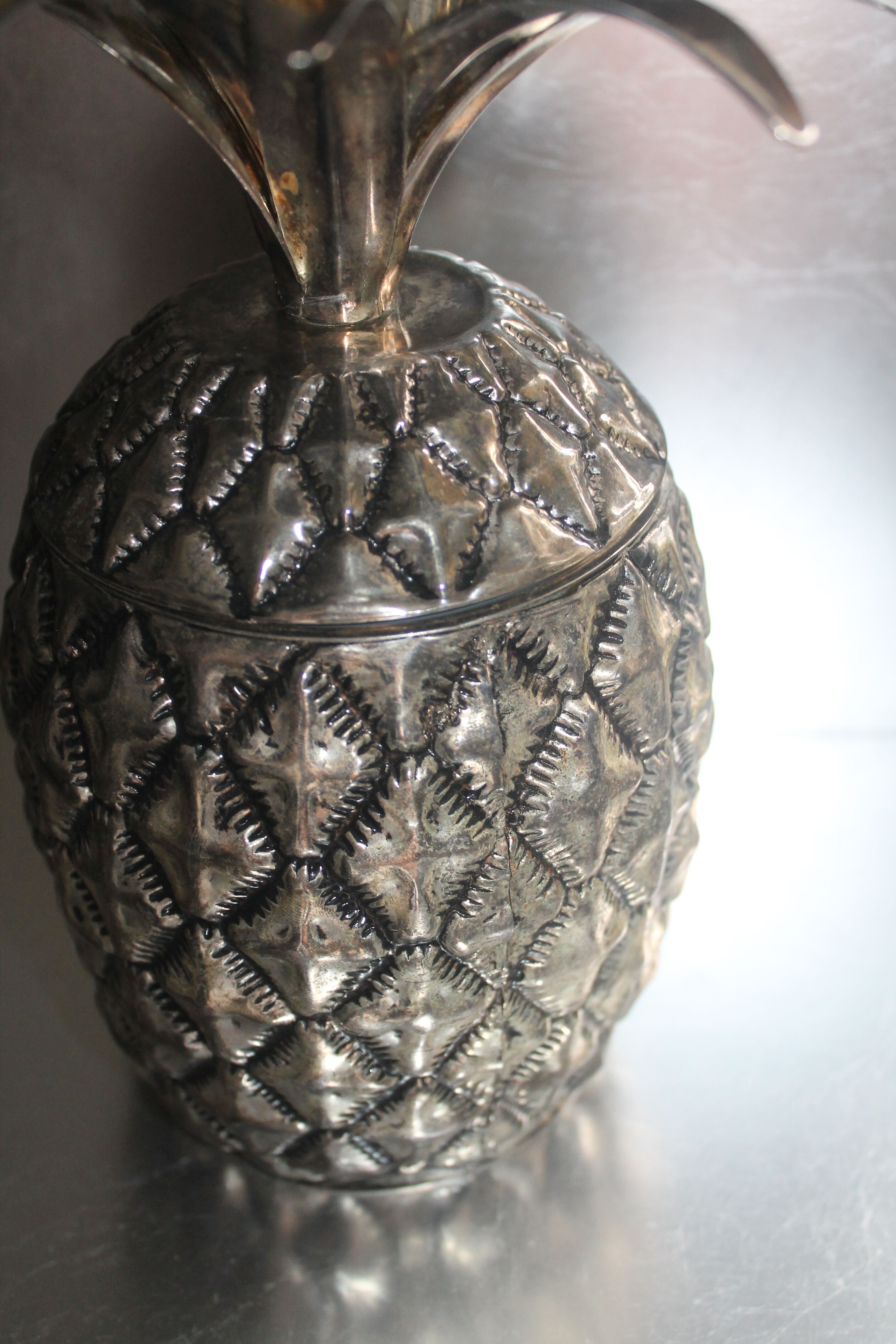 Vintage pineapple ice bucket in silver metal