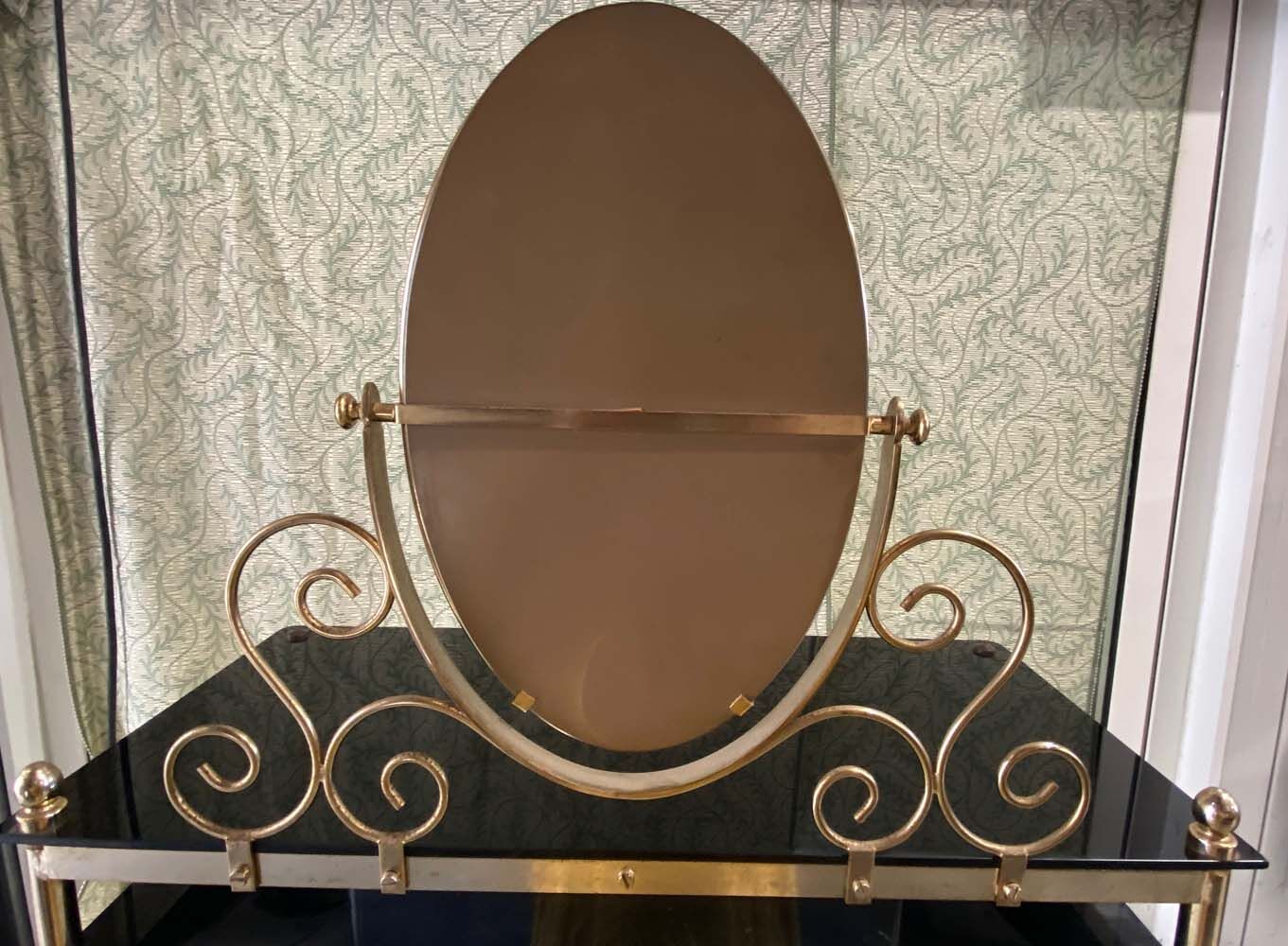 Golden metal and plexiglass dressing table