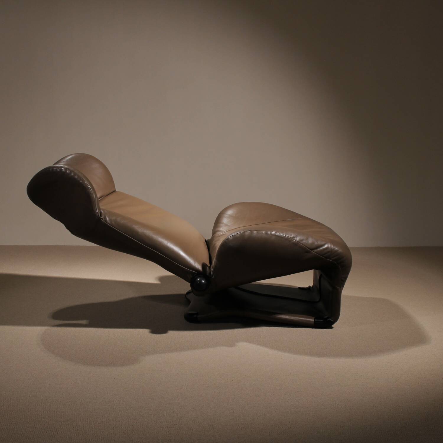 Lounge Chair ‚Wink‘ by Toshiyuki Kita for Cassina | Italy 1980