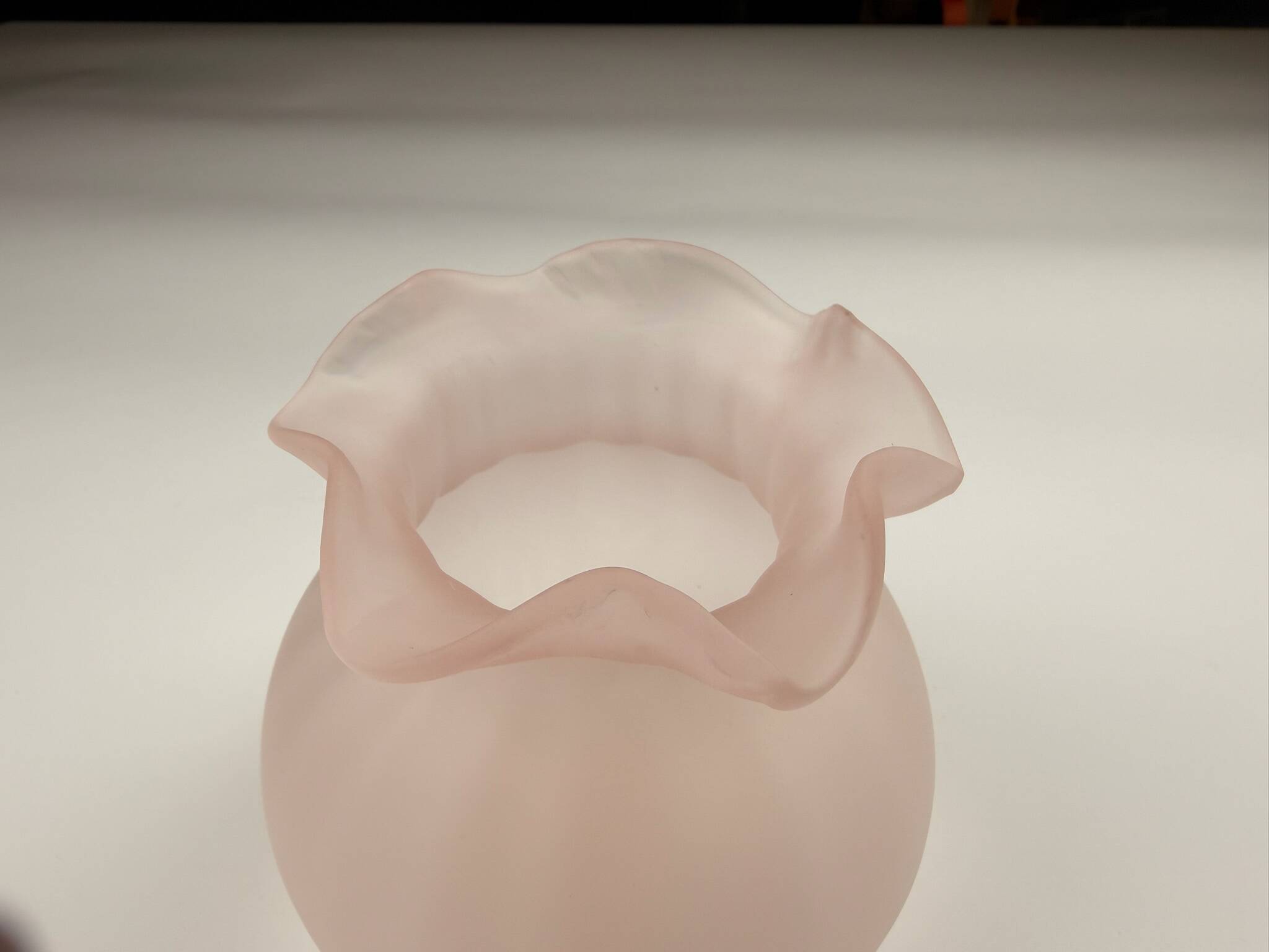 Vase rose poudré SIA