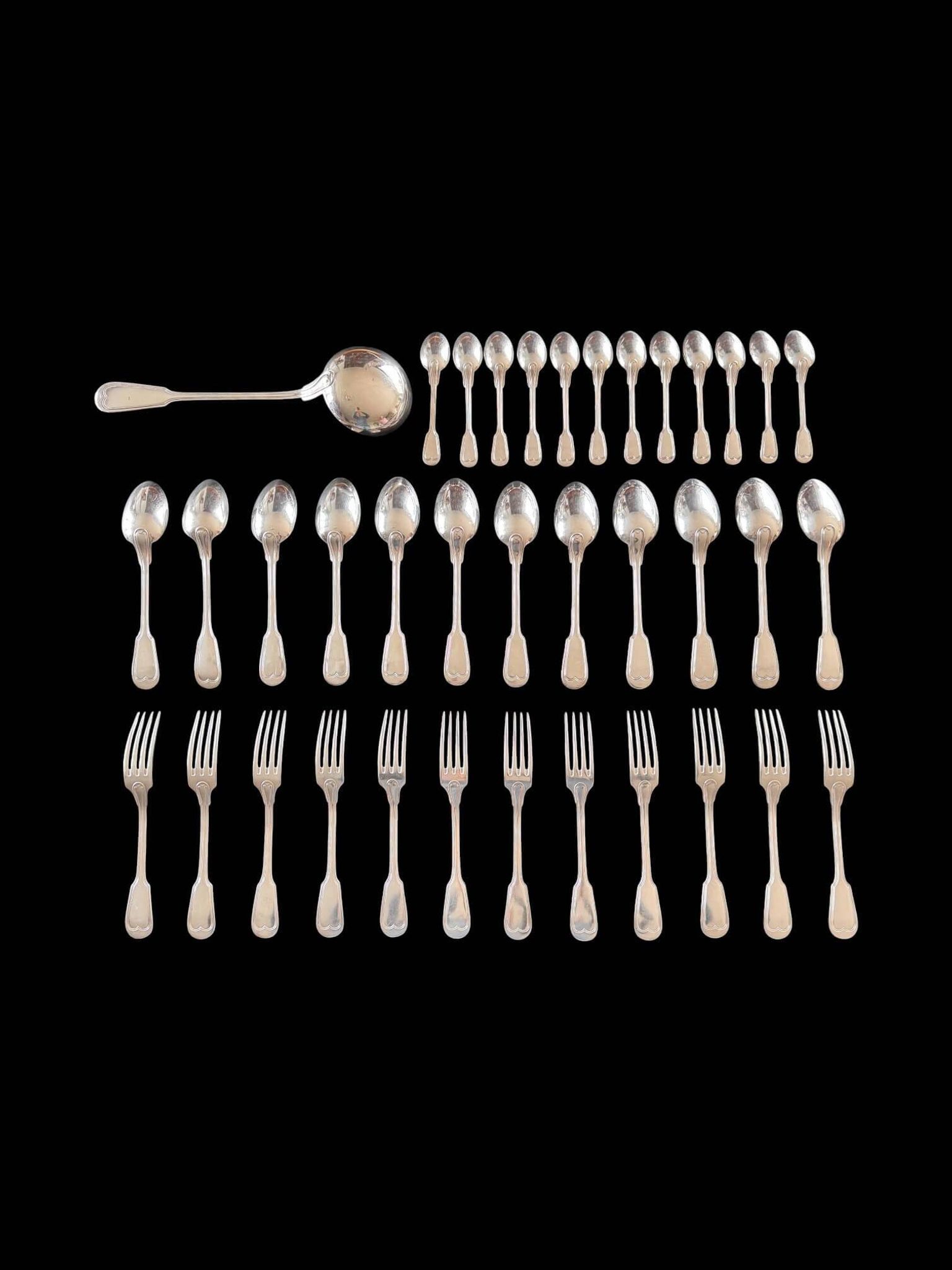 Vintage Ercuis cutlery set of 37 pieces, Chinon model.