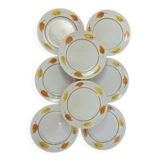Lot d'assiettes en porcelaine Moulin des Loups