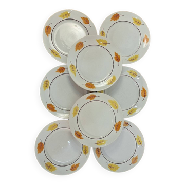 Lot d'assiettes en porcelaine Moulin des Loups