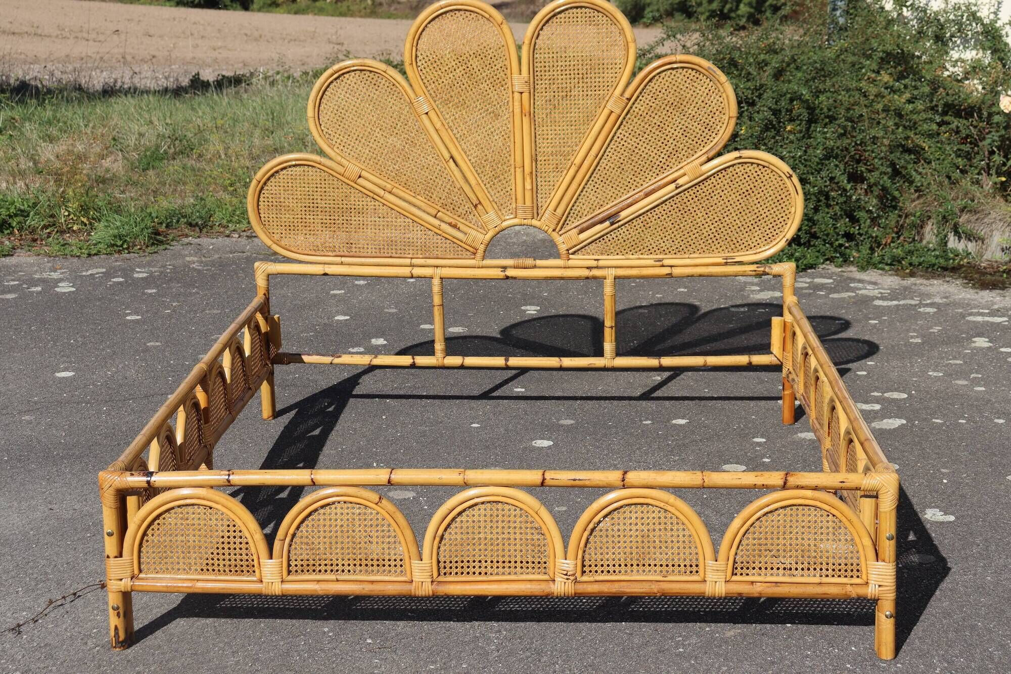 Rattan and bamboo bed Italy 1960