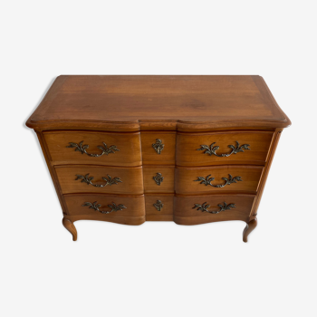 Dresser with 3 drawers
