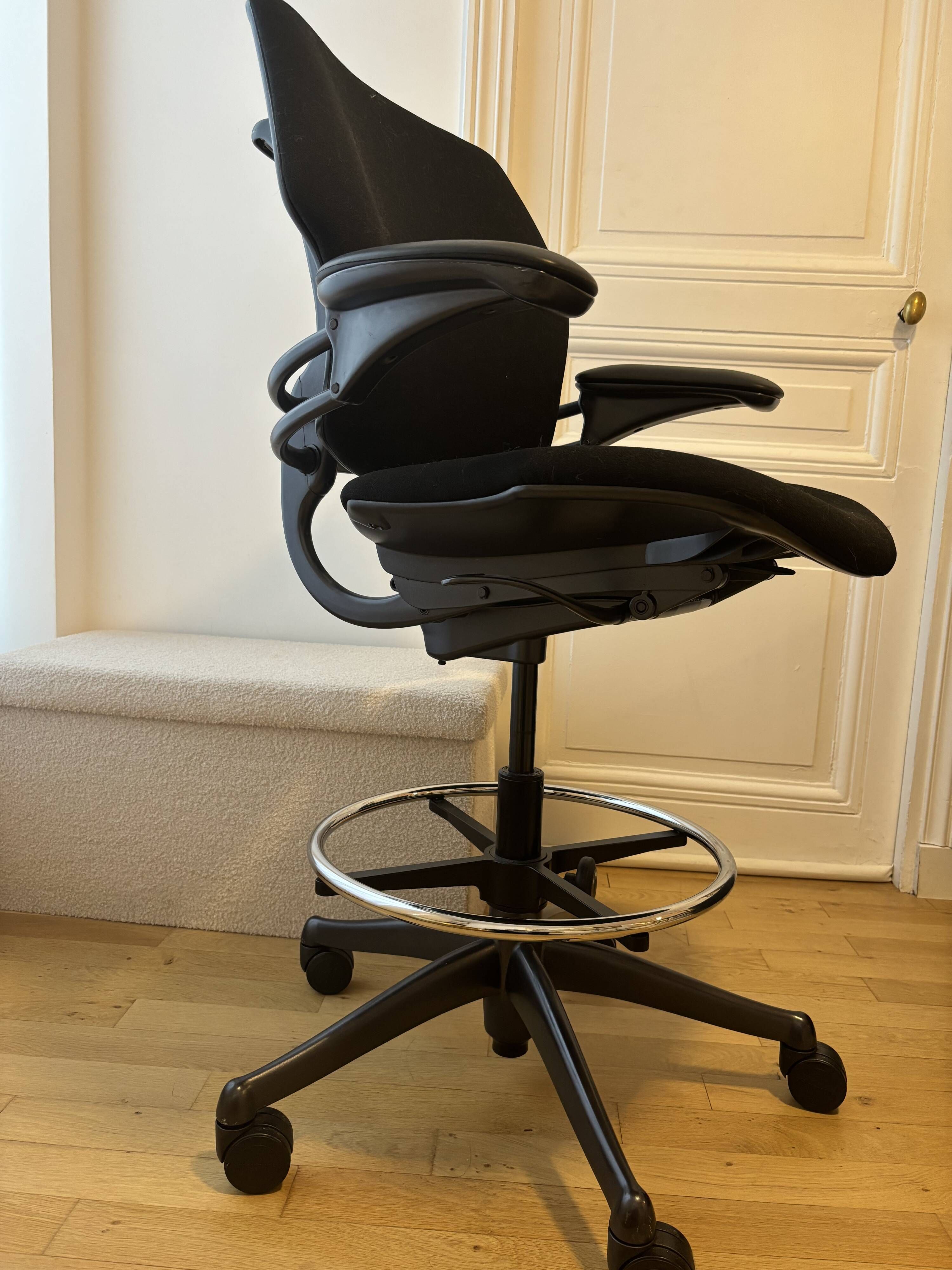 CHaise HUmanscale Draughtman haute