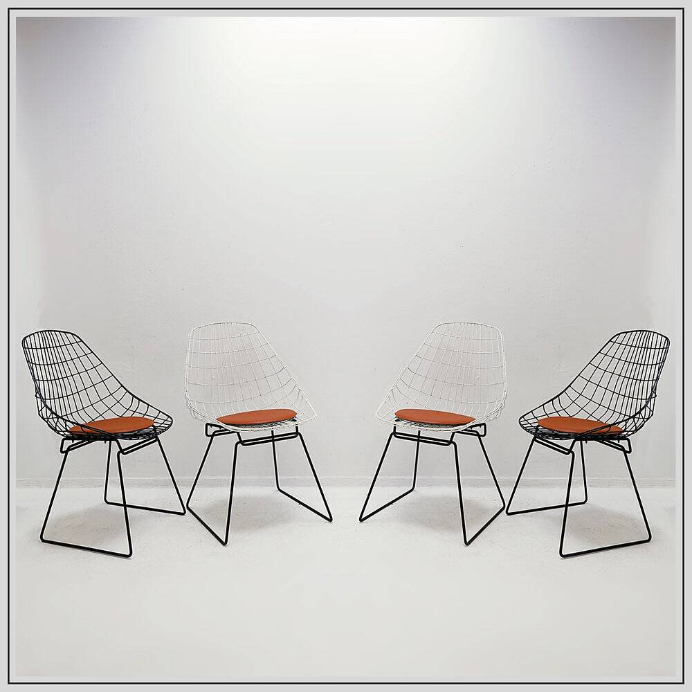 Set of 4 dining chairs SM05 by Cees Braakman & A. Dekker for Pastoe, 1950s.