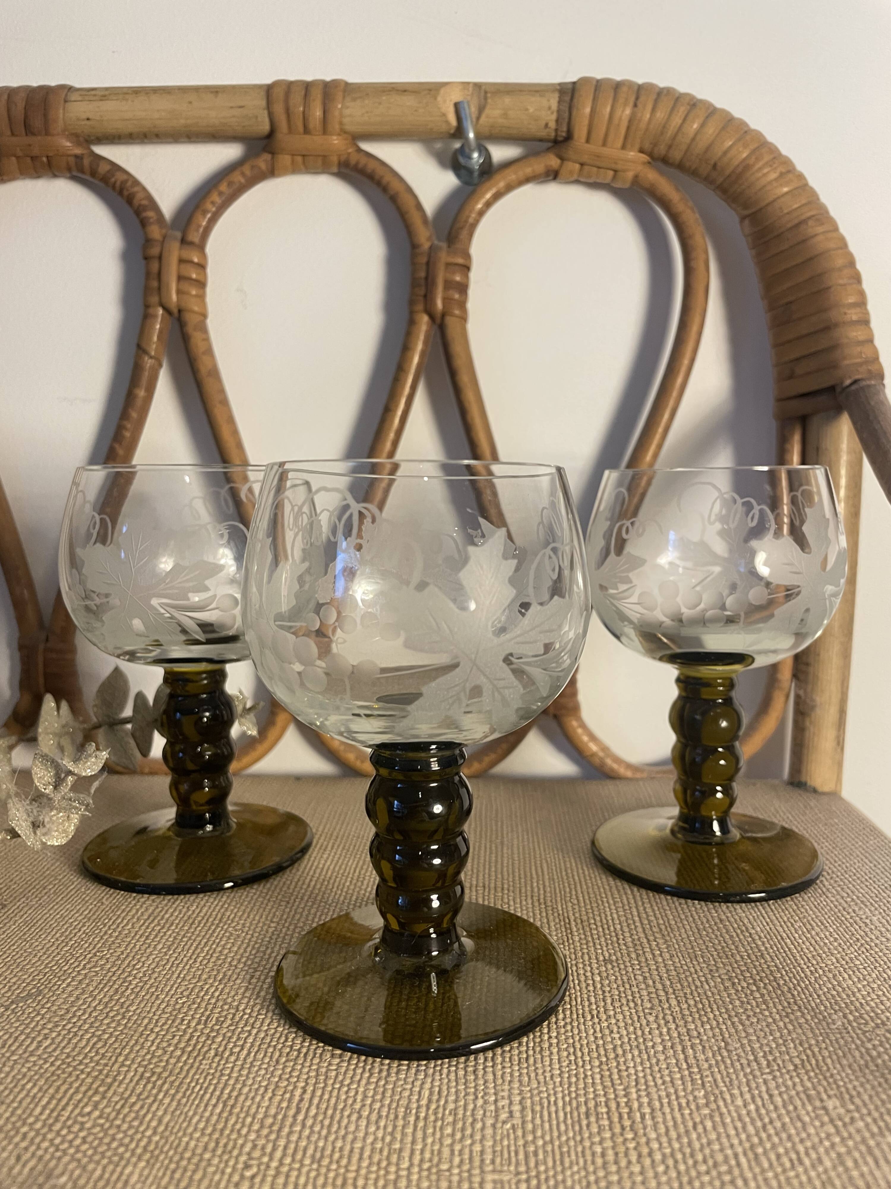 3 two-tone stemmed glasses with olive green stems