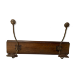 Two-point patères