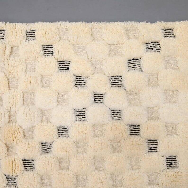 Checkered Beni Mrirt Rug