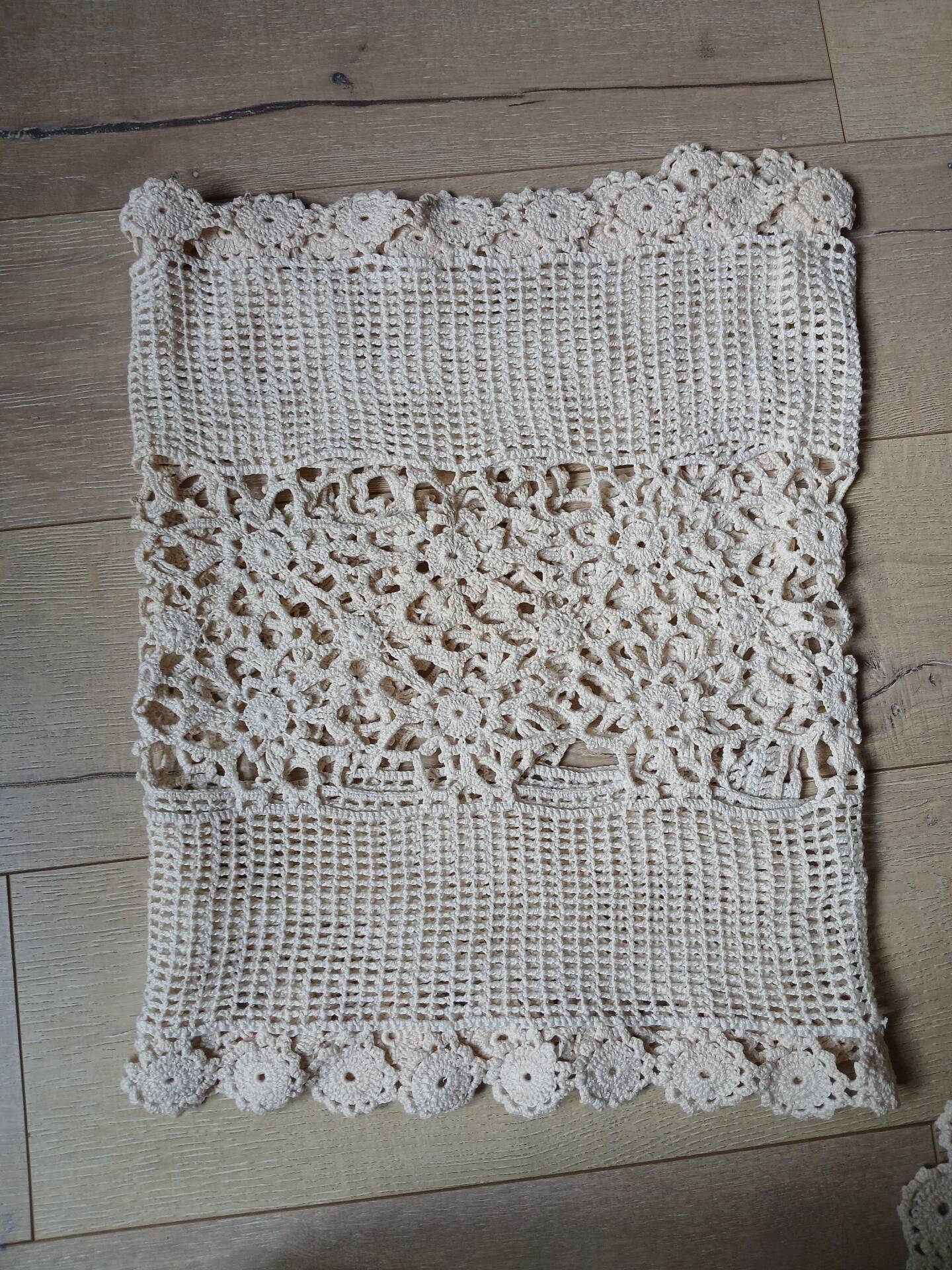 2 chemins de table vintage en crochet fait main