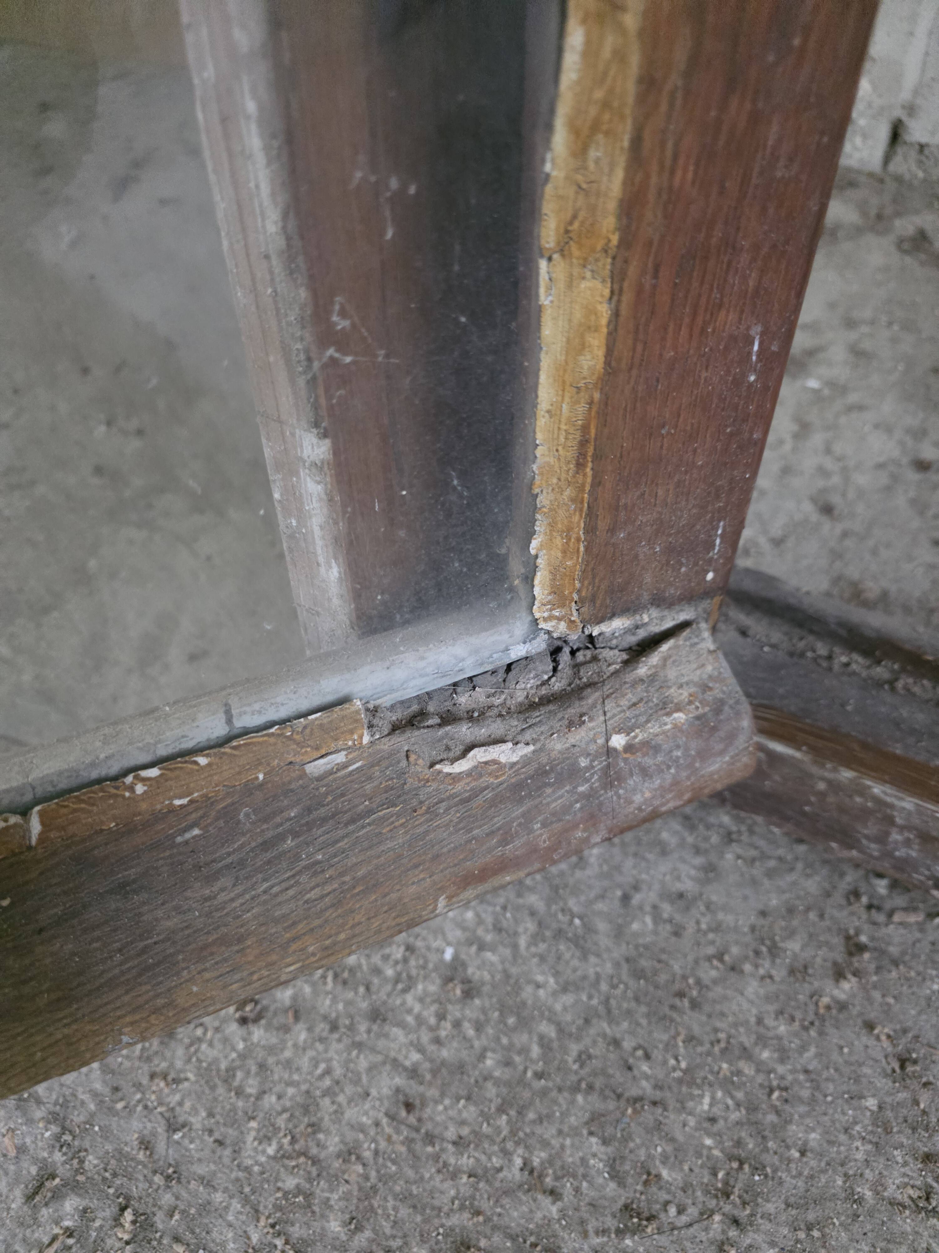 Old oak window from the early 20th century.