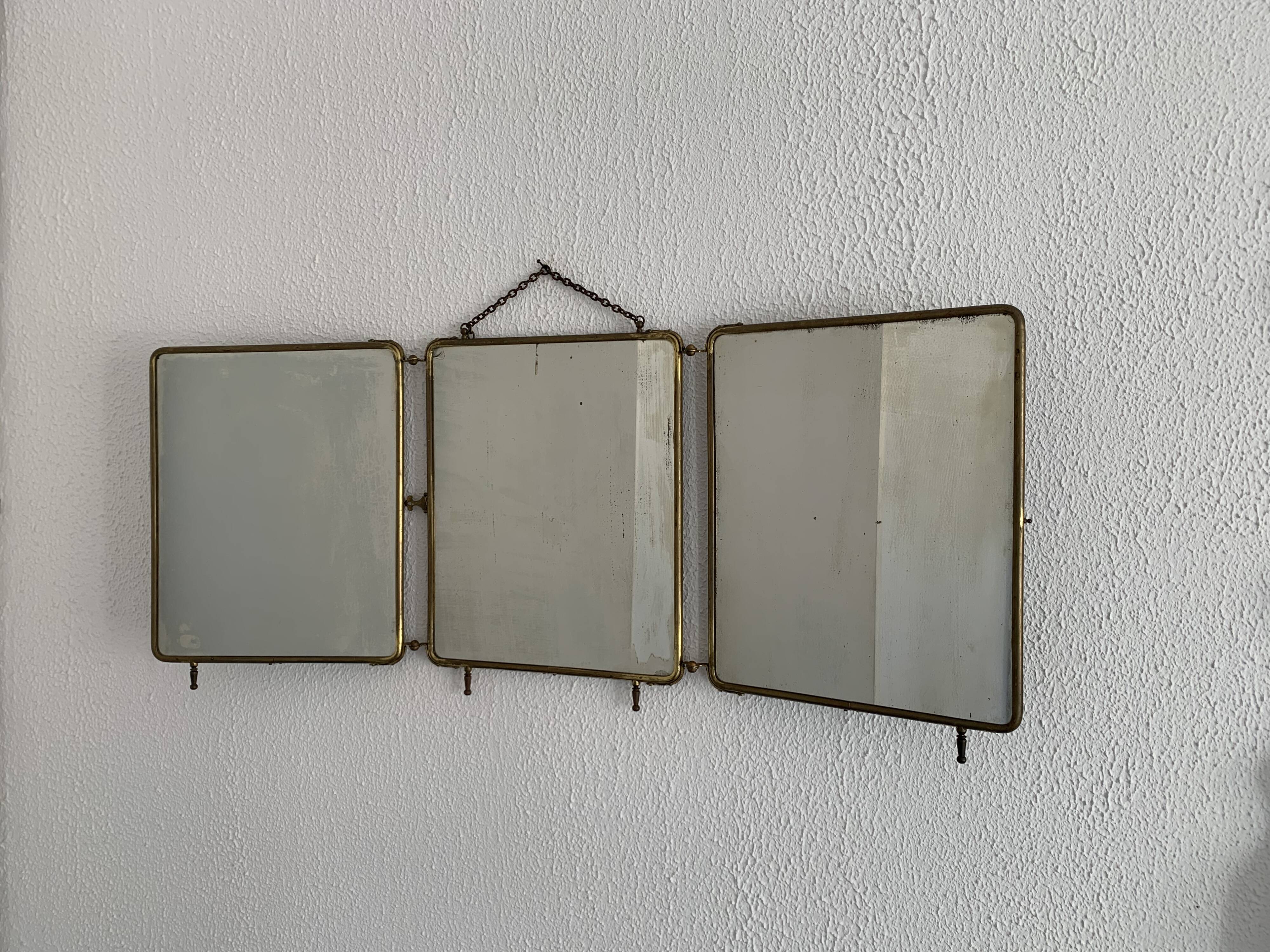 Vintage 1920s triptych barber mirror in gold and green faux crocodile leather - 37 x 87