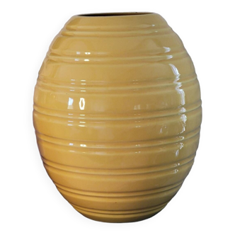 Vase jaune