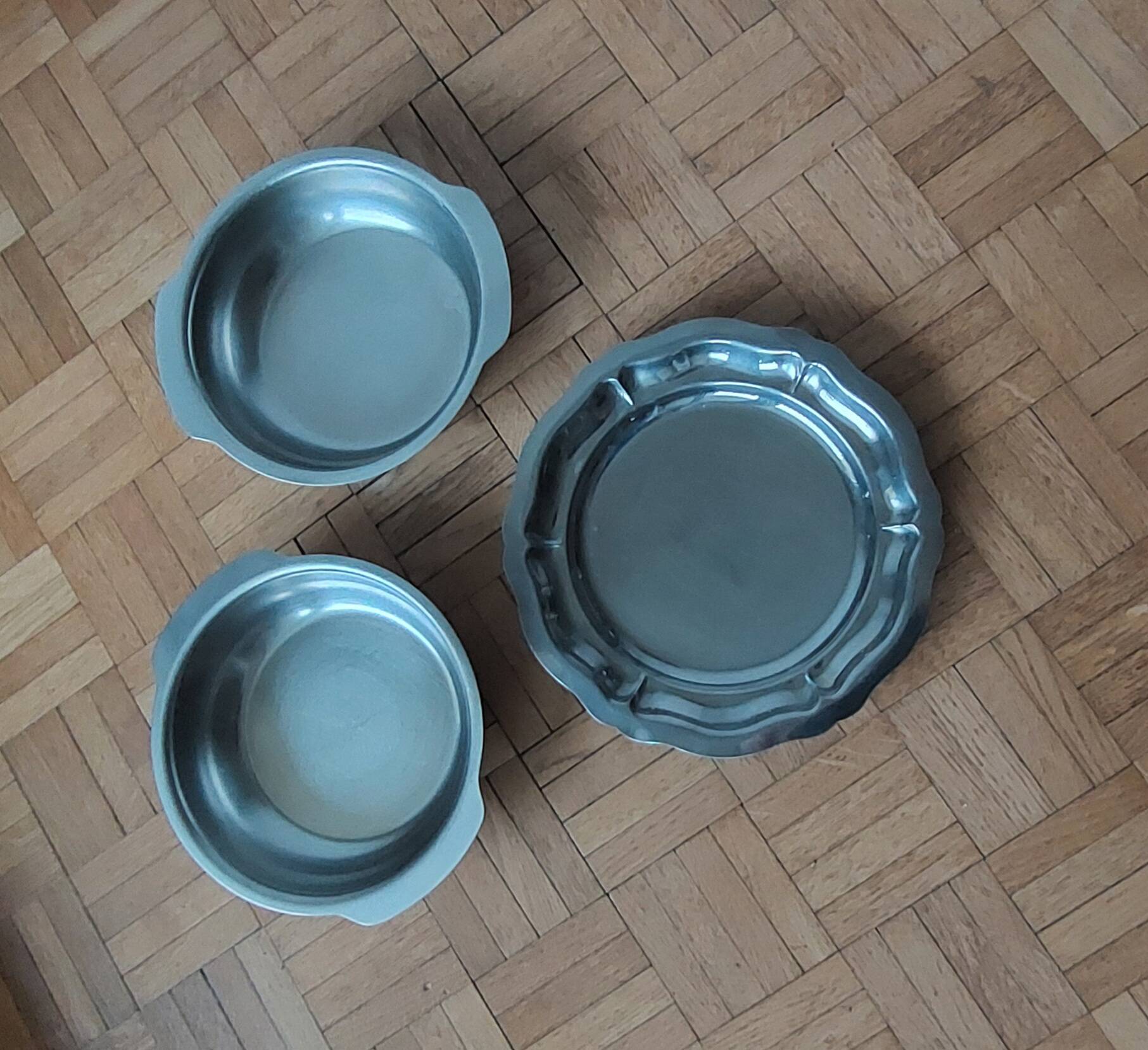 Stainless steel plate