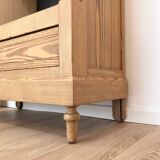 Late 19th/early 20th century solid pine dresser & wine cellar