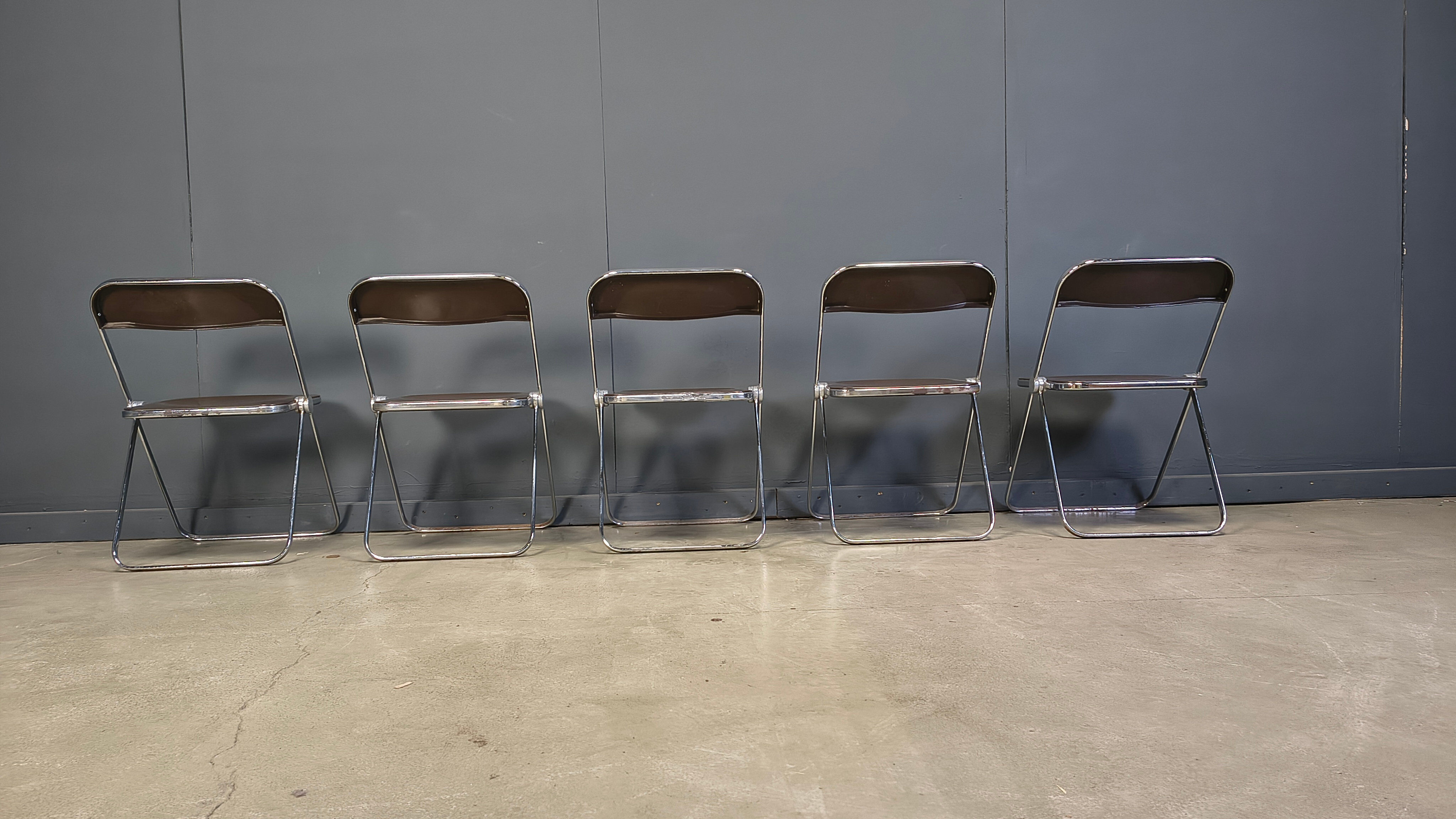 Vintage folding chairs Plia Giancarlo Piretti for Castelli, 1970s, set