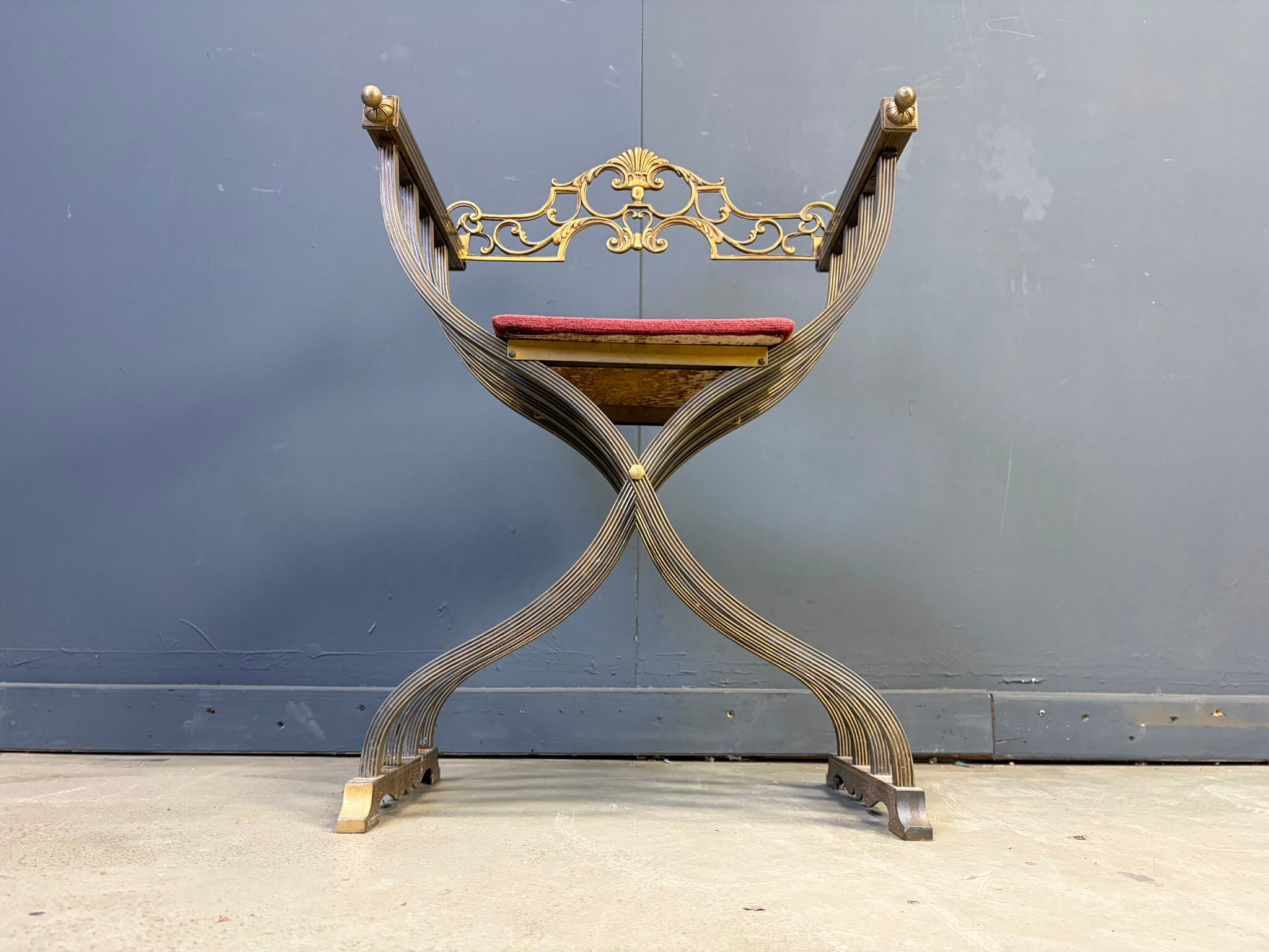 Renaissance style Dante chair, 1960s