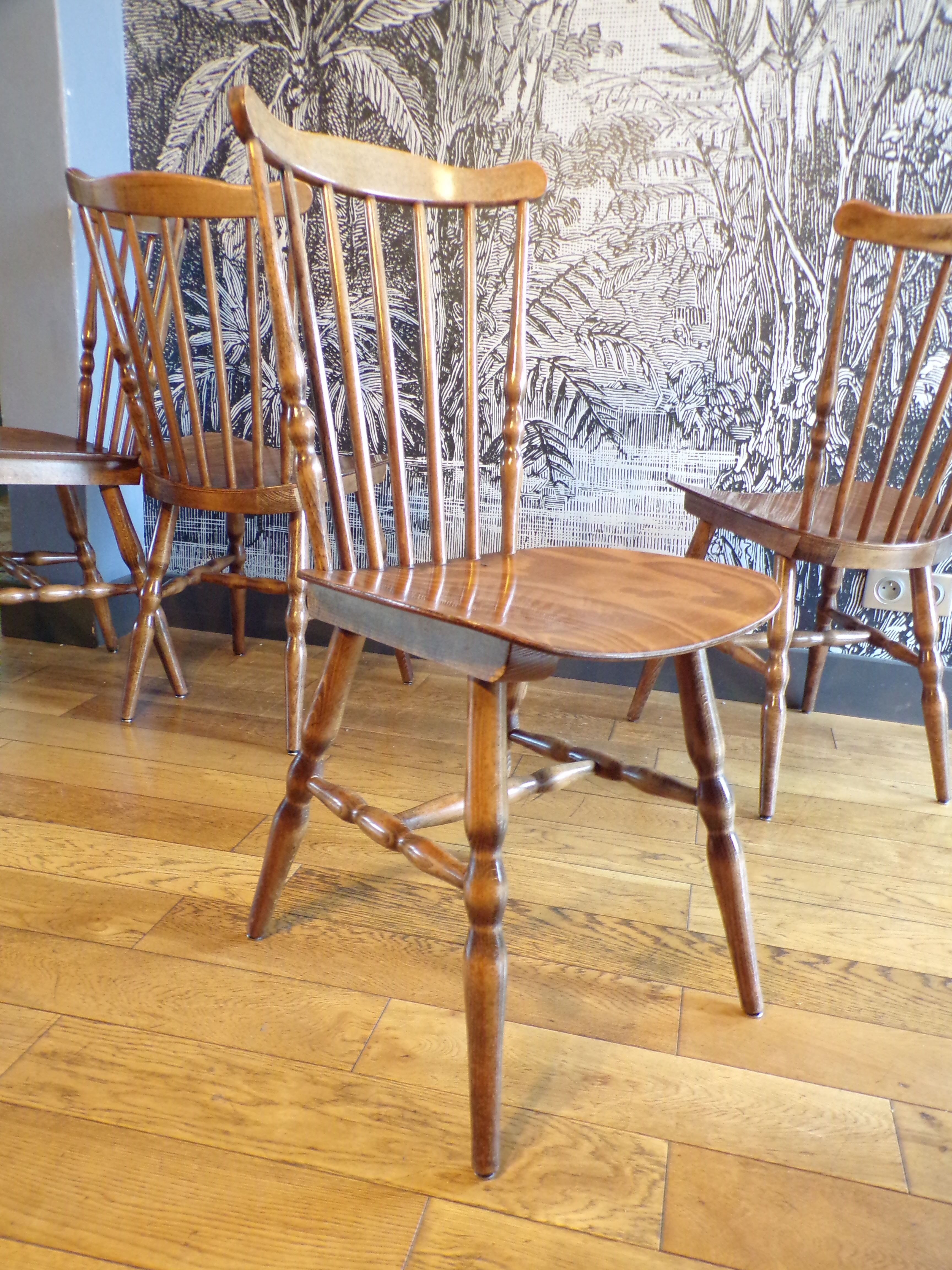 4 Baumann tacoma chairs