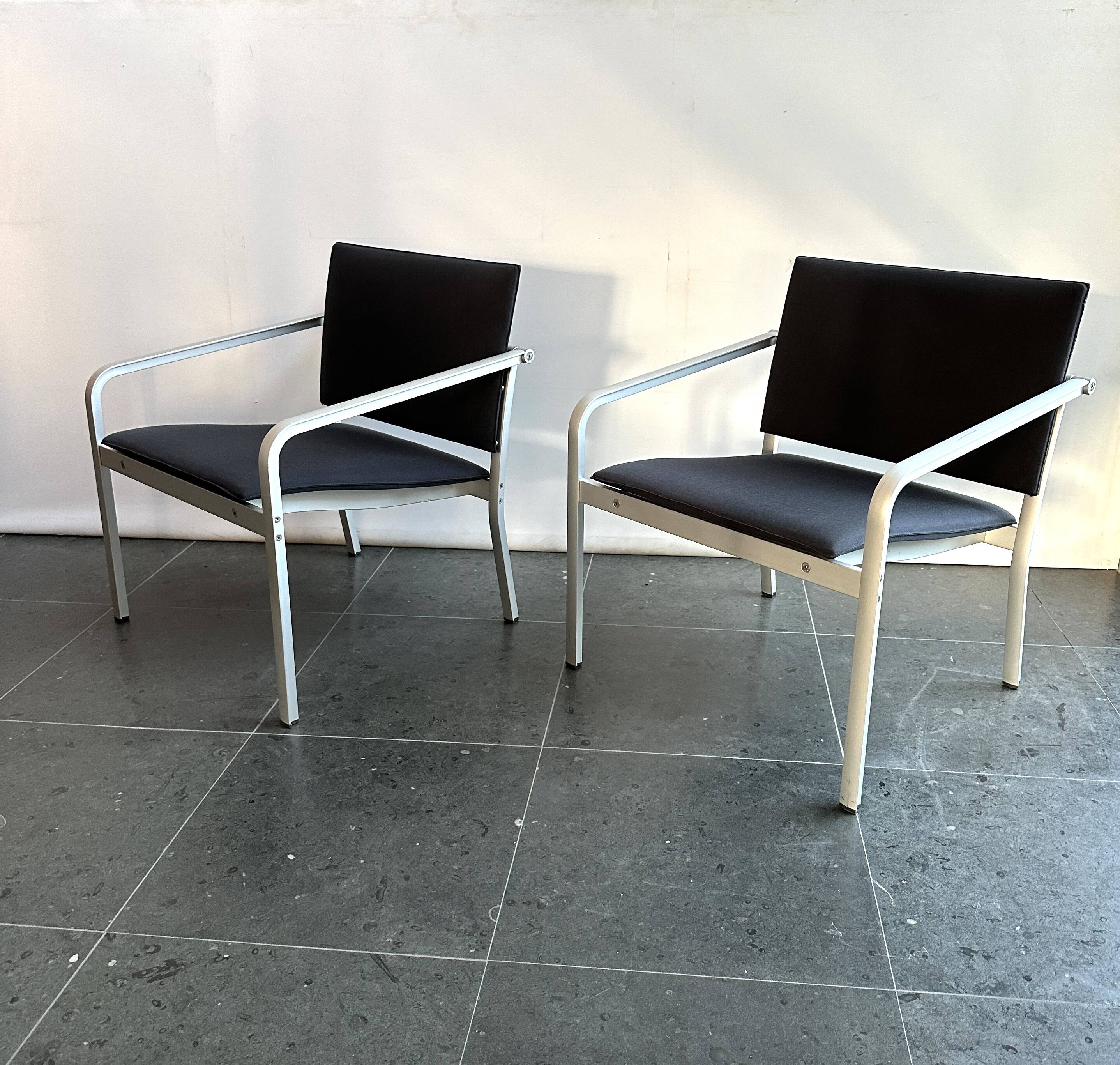 Thonet - Normen Forster armchairs set
