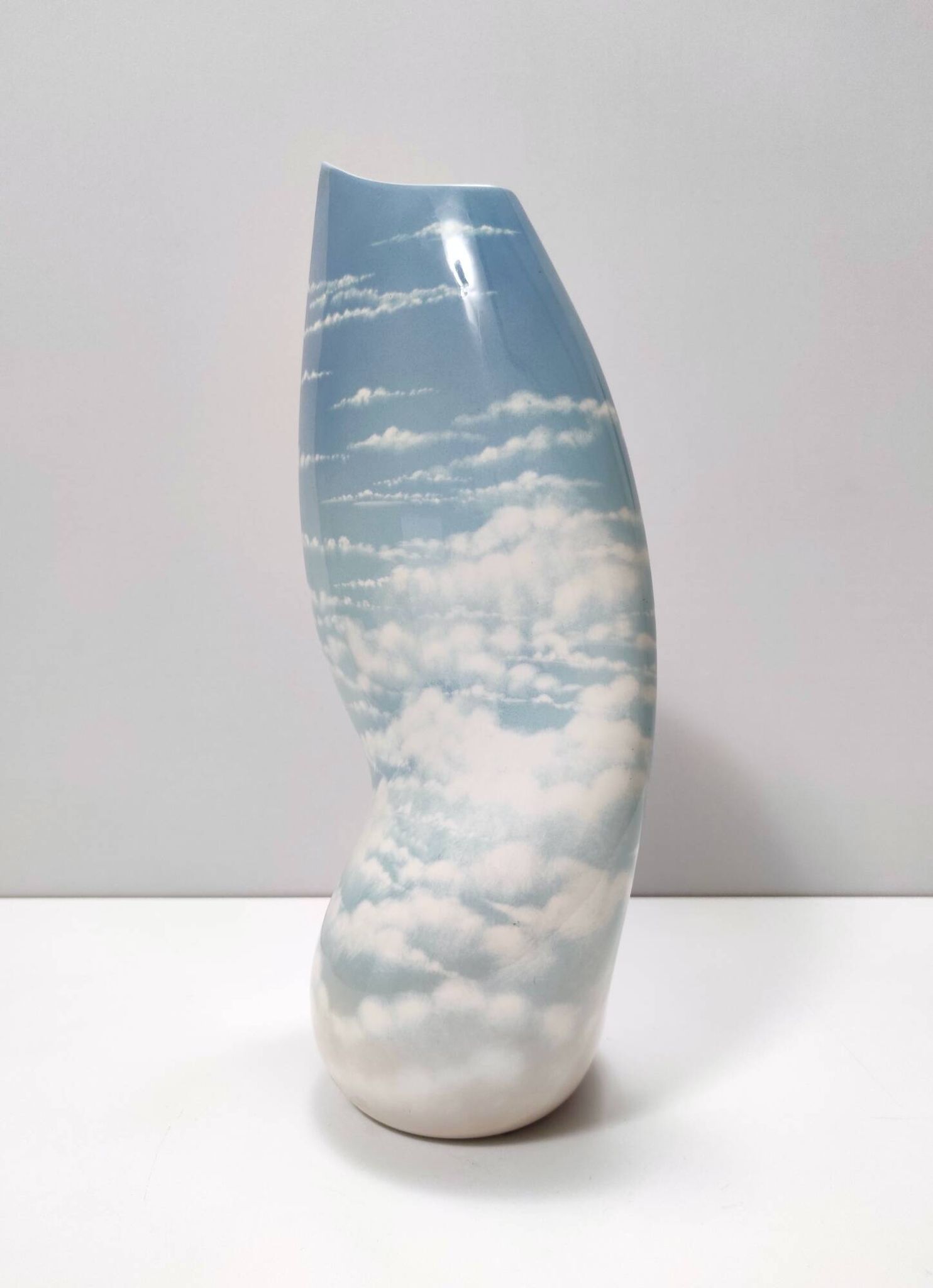 Lacquered and Airbrushed Ceramic Centerpiece /Vase Model Nr 182/2 by Vibi, Italy