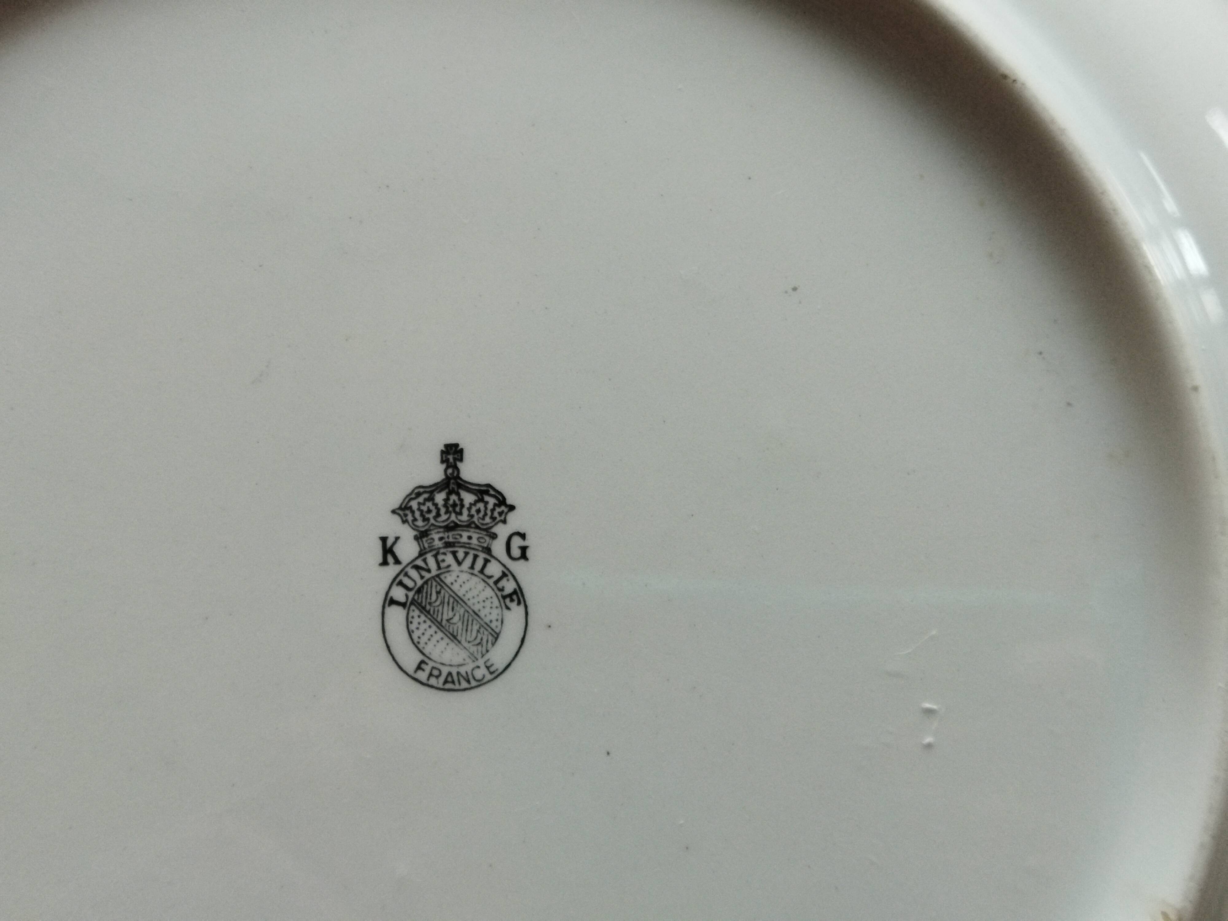 Deep dish "Fine street lamp" KG Lunéville