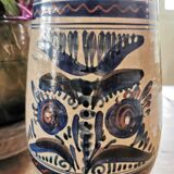 Earthen vase