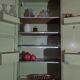 Armoire de cuisine vintage