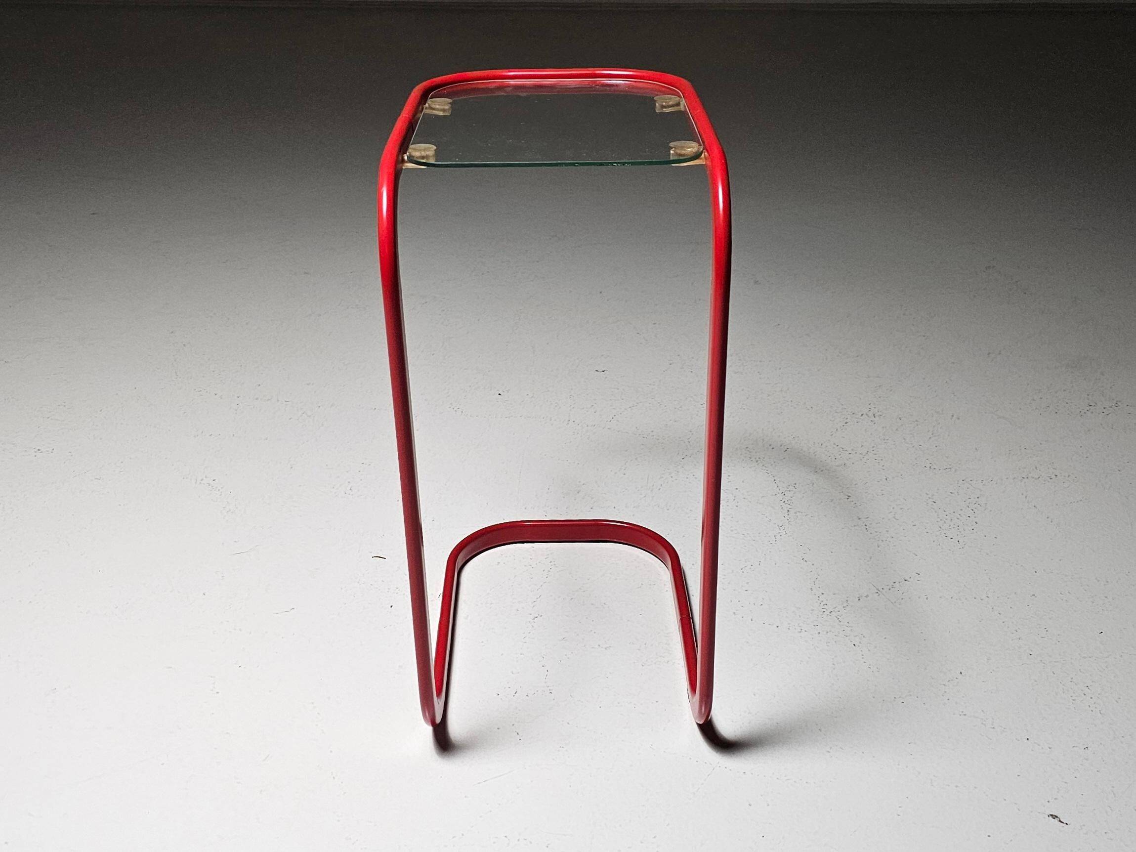 C.I.C. postmodern from the 1980s in red lacquered metal and glass