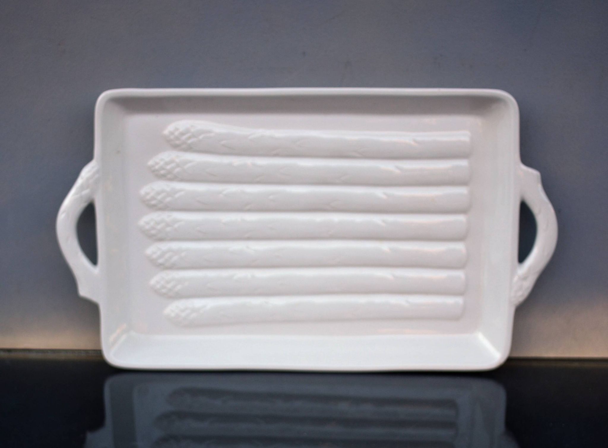 Italian White Majolica Rectangular Dish or Plate circa Asparagus Majolica