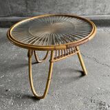 Round coffee table in rattan and glass tray