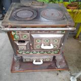 Cook old tile faience metal structure