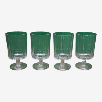 4 verres à vin cavalier  striés Luminarc