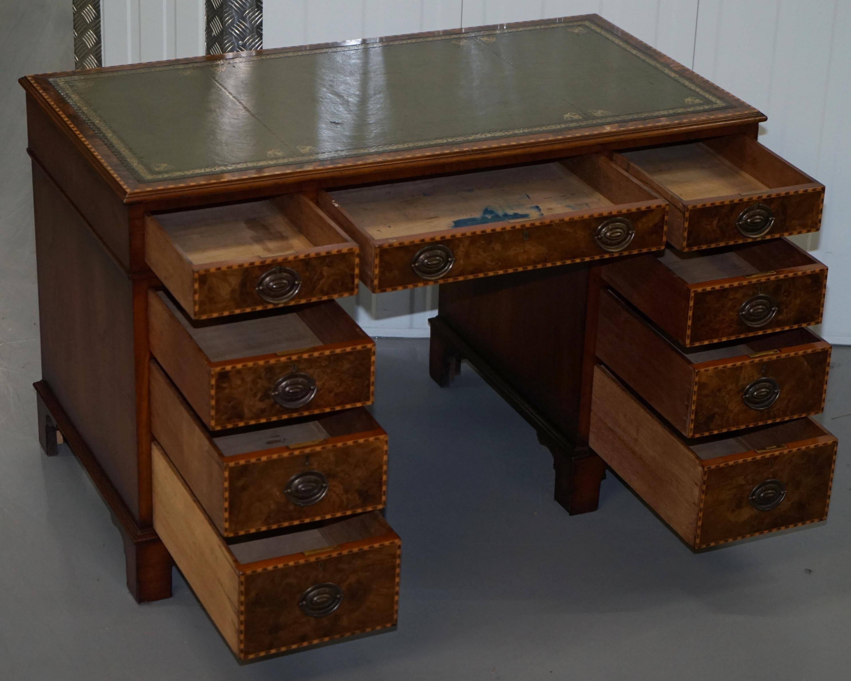 Victorian desk Merryweather in walnut and oak 1885 with leather.