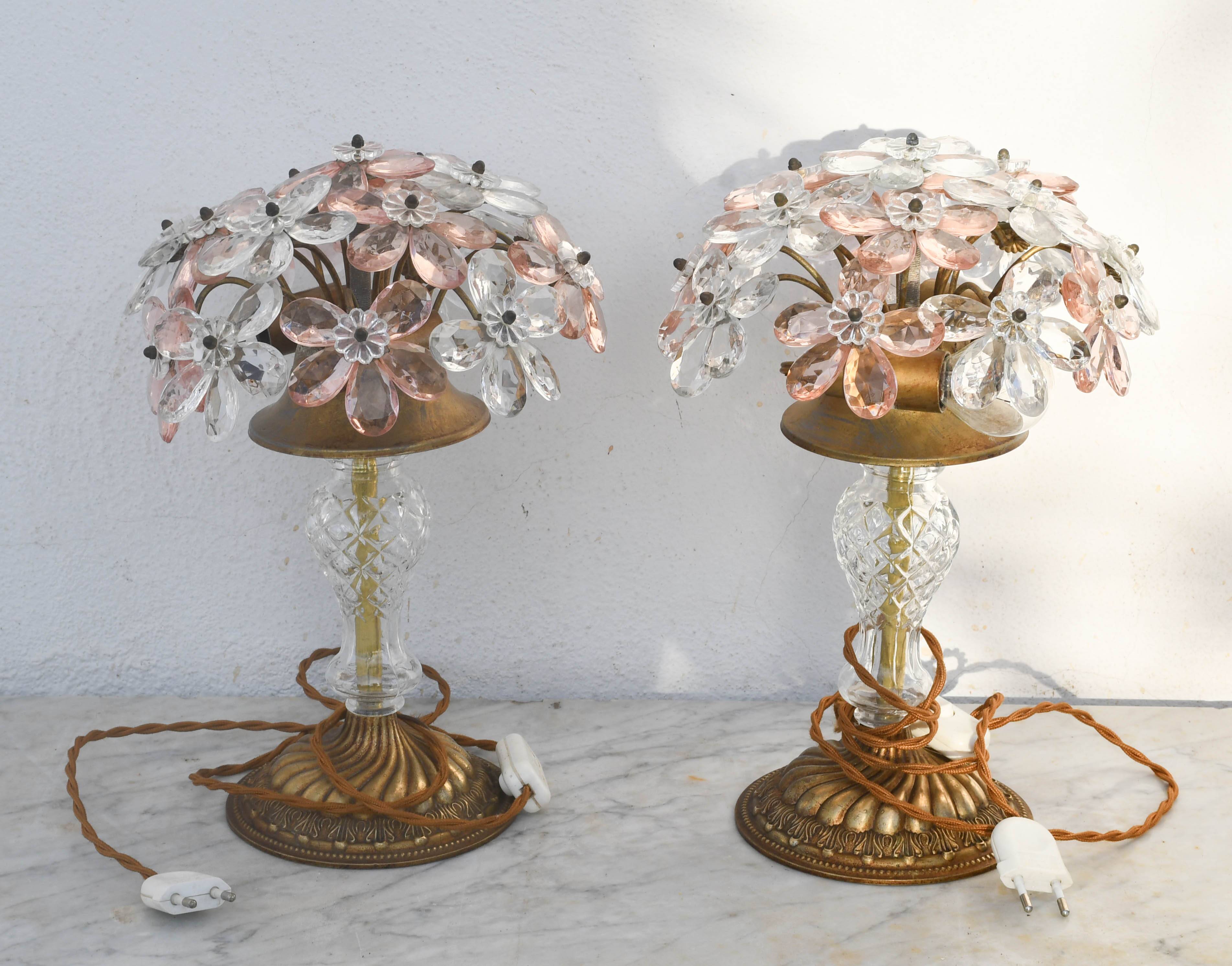 Set of 2 large table lamps with crystal glass flowers, pink and transparent, brass base, 1960