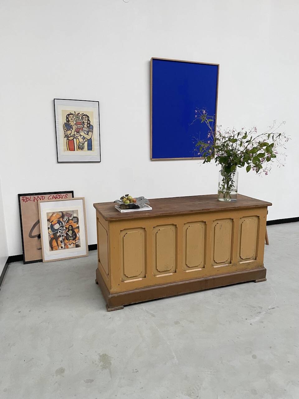 Yellow patina commercial counter from the 50s